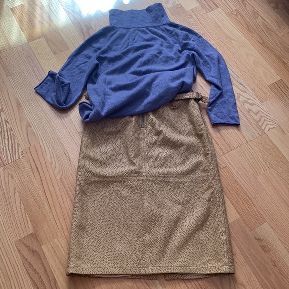 Real ‘Ostrich’ leather skirt with pockets - Picture 14 of 16